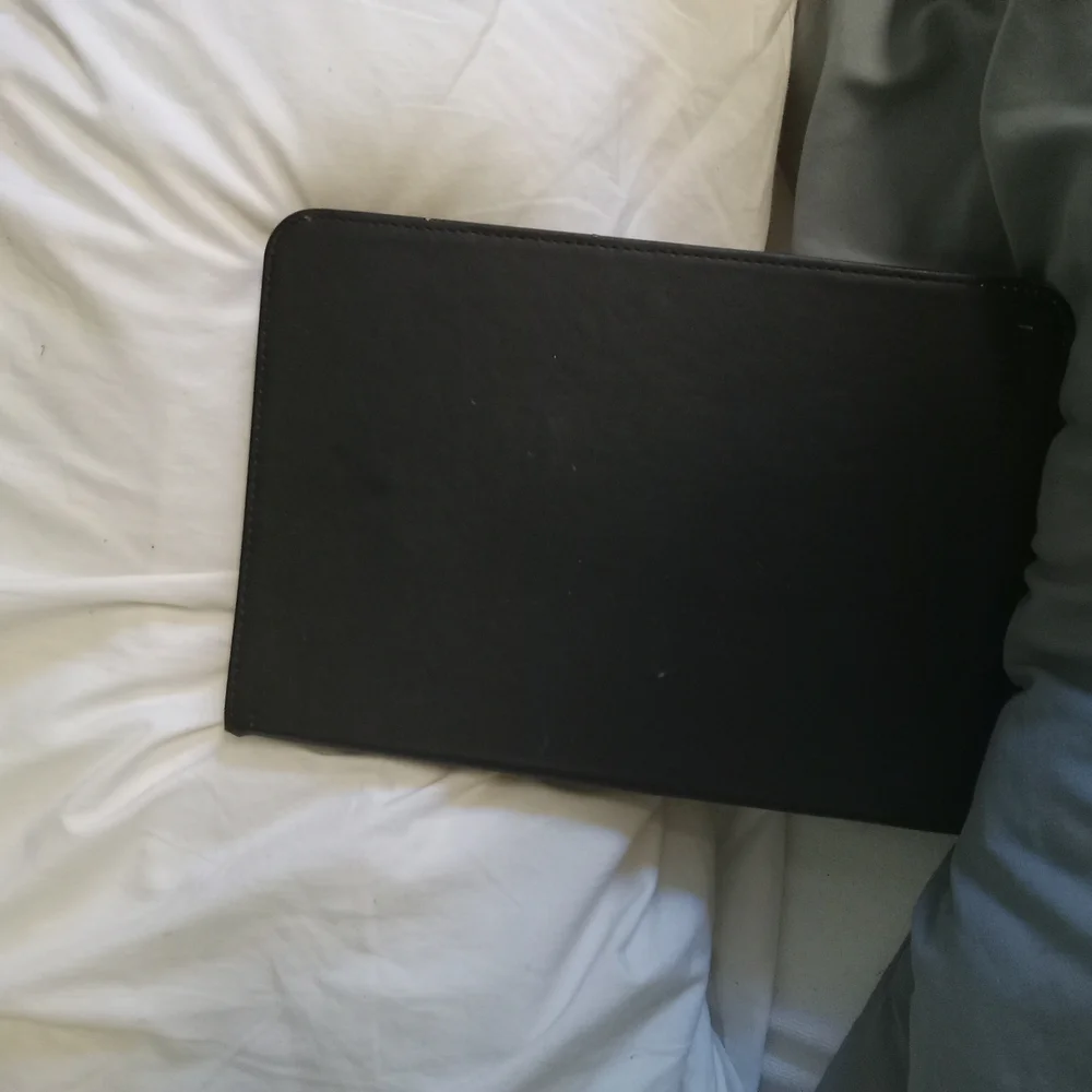 On Running Tablet Pro - Black